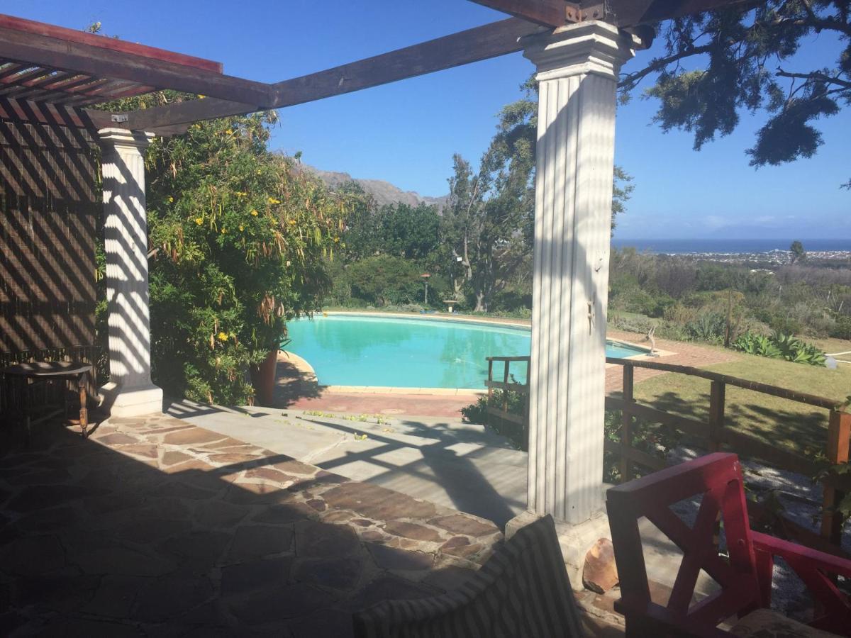 Watermill Studios Gordons Bay Exterior photo