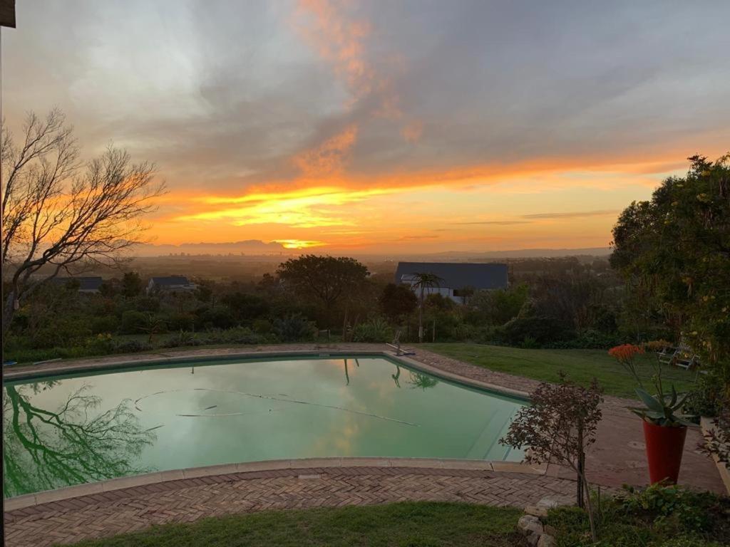 Watermill Studios Gordons Bay Exterior photo