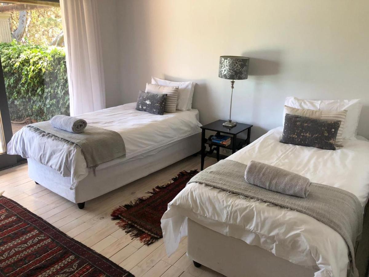 Watermill Studios Gordons Bay Exterior photo